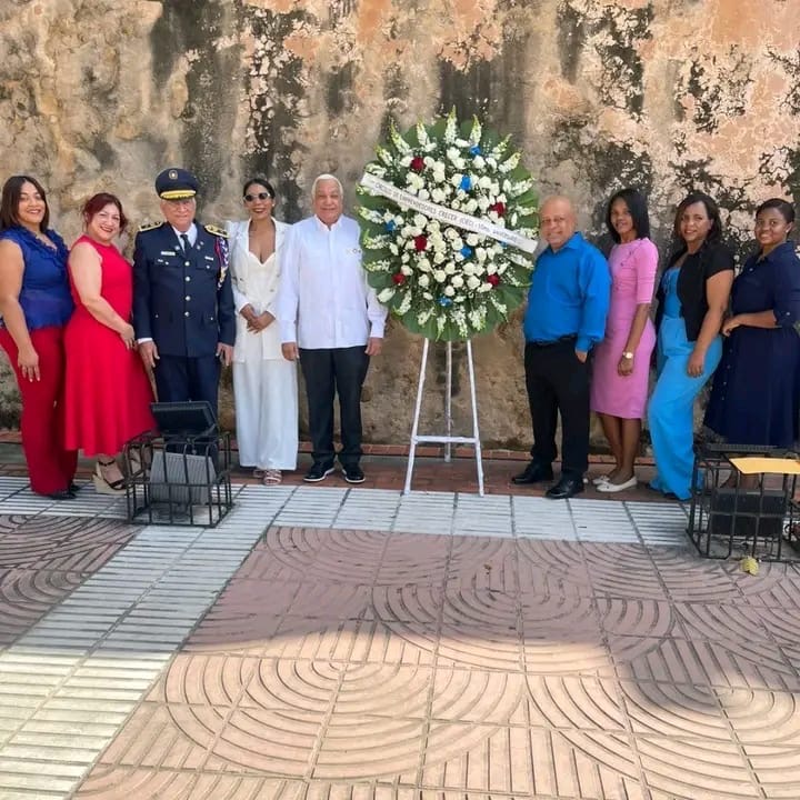 6e01471e-7c59-44cd-98a5-d6d5844eb076