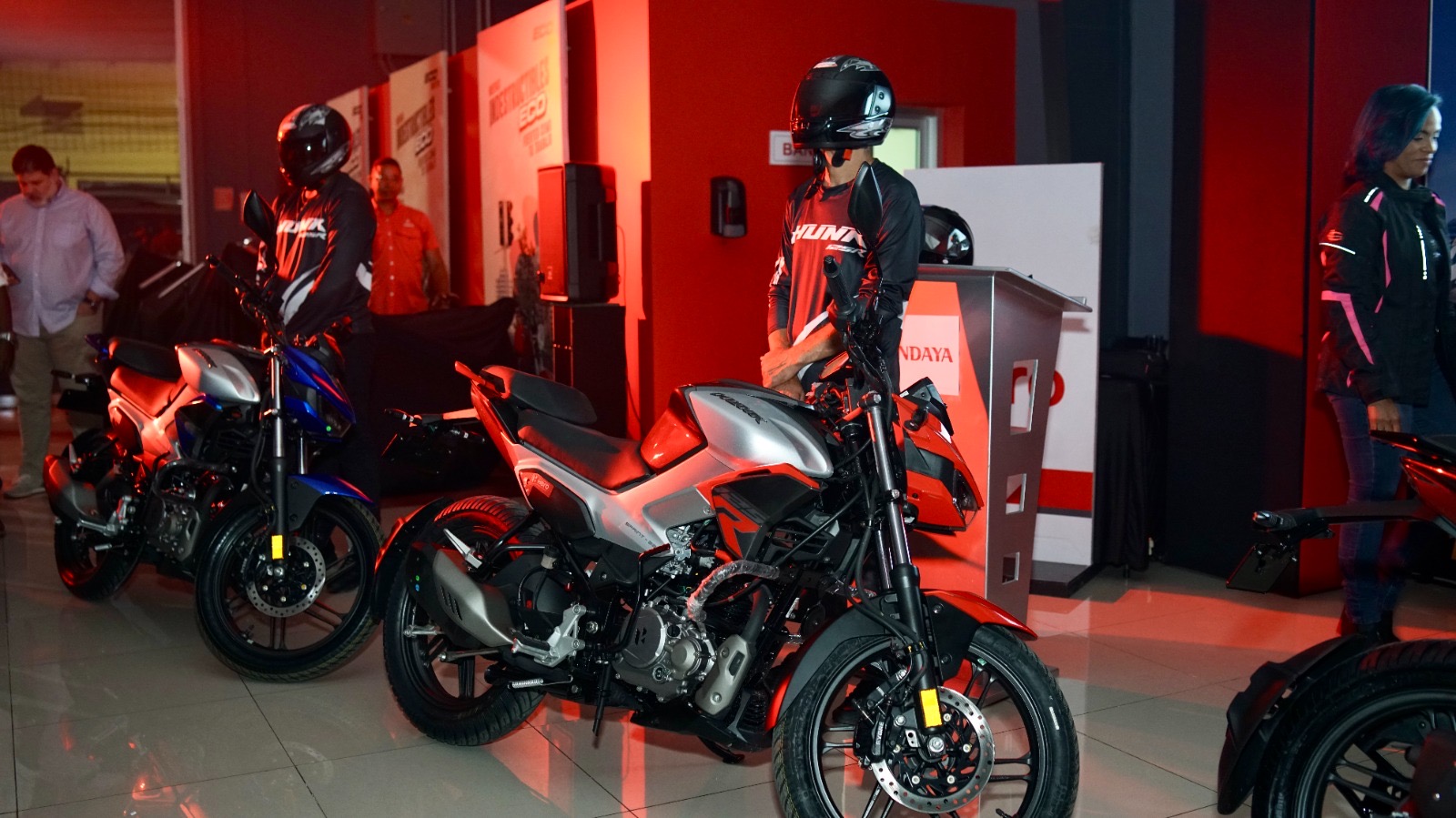 b9e30e15-38f5-44b9-8635-501e494c3cfa