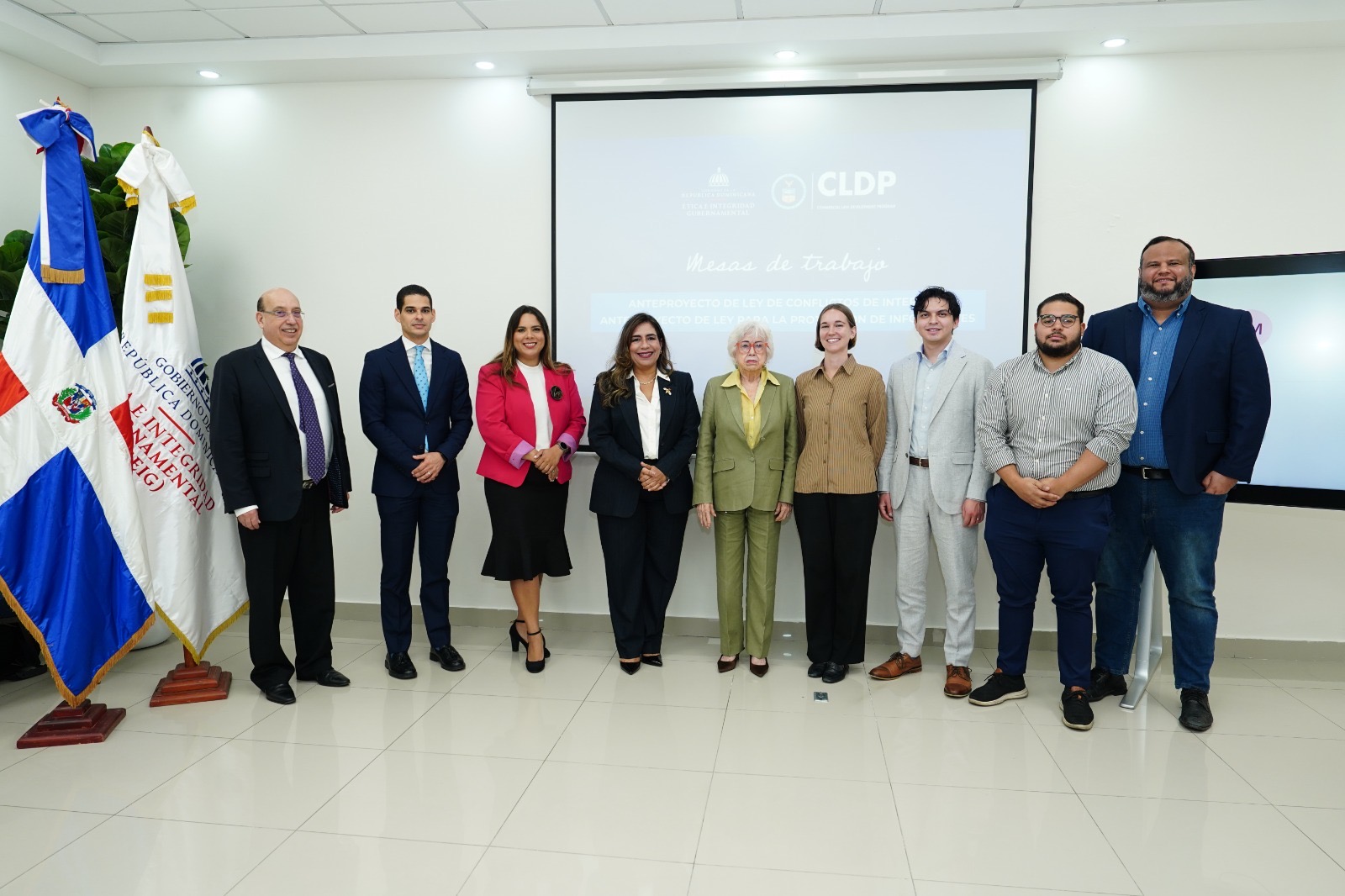 d09f0b12-1977-4b37-b62b-e92d247392db