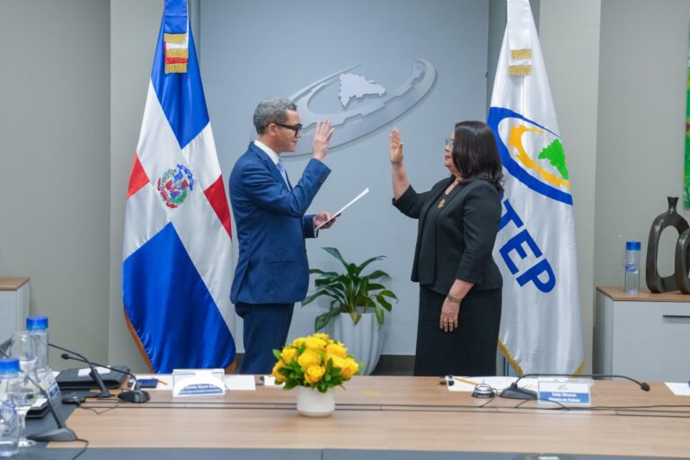 6b1ccf8f-27bf-42af-b5f8-4ac7121c9090